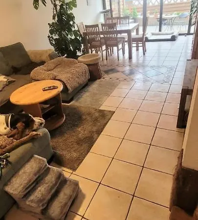 Lägenhet Erdgeschosswohnung Mit Terrassen Remagen